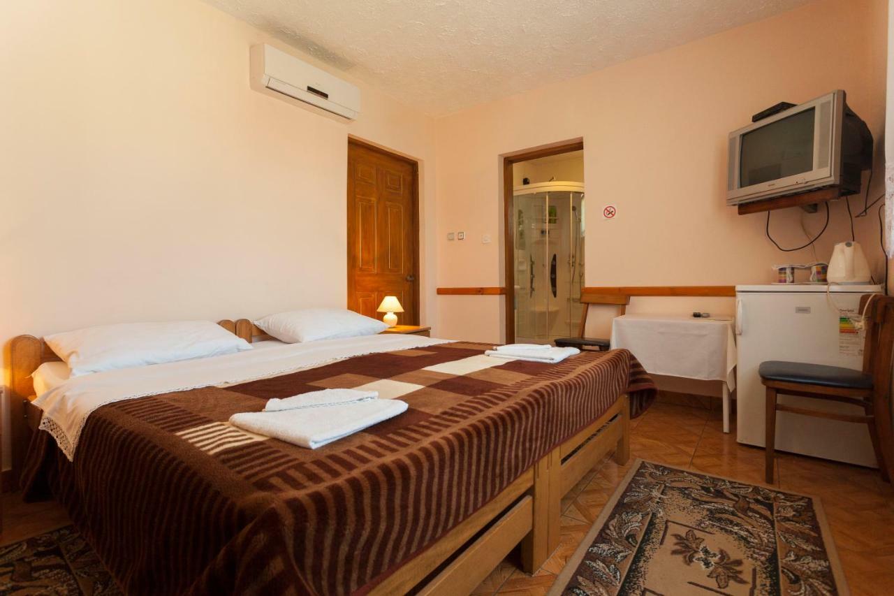 Rooms Maria Slunj Luaran gambar