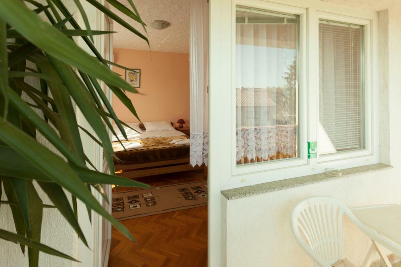 Rooms Maria Slunj Luaran gambar